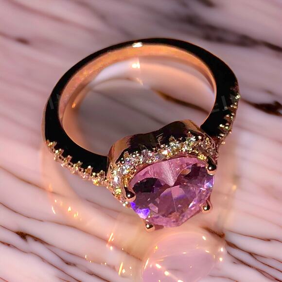 New Size 7 Pink Heart Shaped Ring Gold Clear Whiteโ Cubic Zirconia Love - Picture 1 of 5